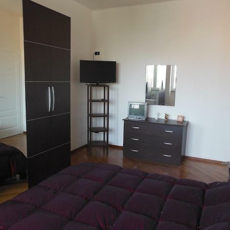 דירות טרני La Casa Degli Artisti מראה חיצוני תמונה