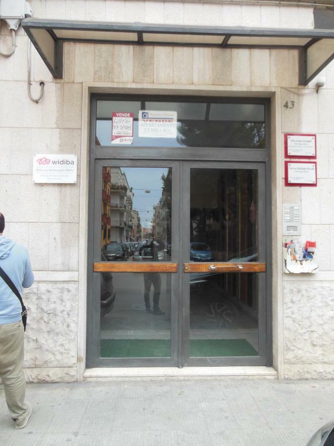 דירות טרני La Casa Degli Artisti מראה חיצוני תמונה